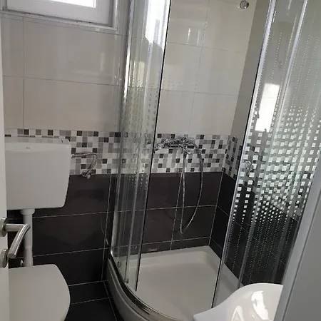 Apartment Kozina *